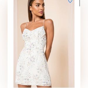 Superdown eilena White Floral Mini Dress